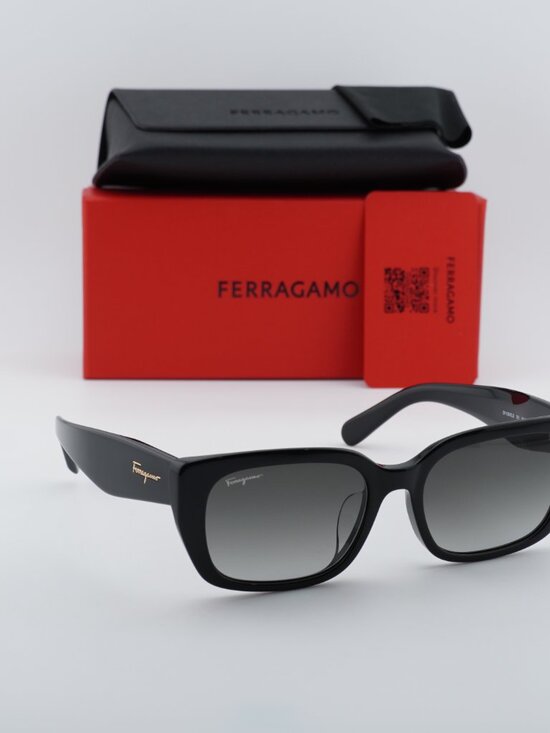 Salvatore Ferragamo SF1094SLB 001 Square Sunglasses - Black/Grey Gradient main image 4
